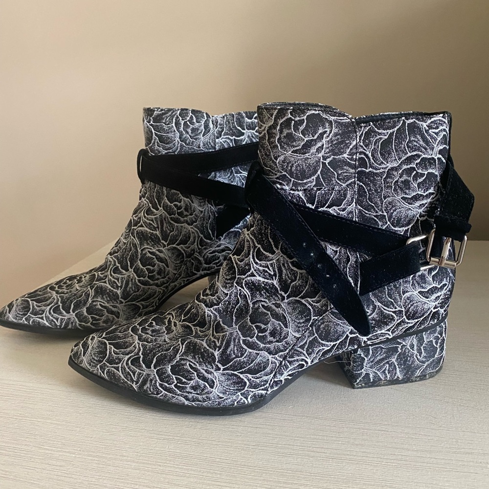 Jeffrey Campbell Zacarius Bootie